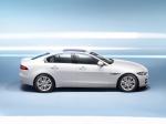 Jaguar XE Prestige 2015 года (UK)
